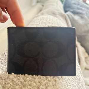 Small Coach Men’s Wallet